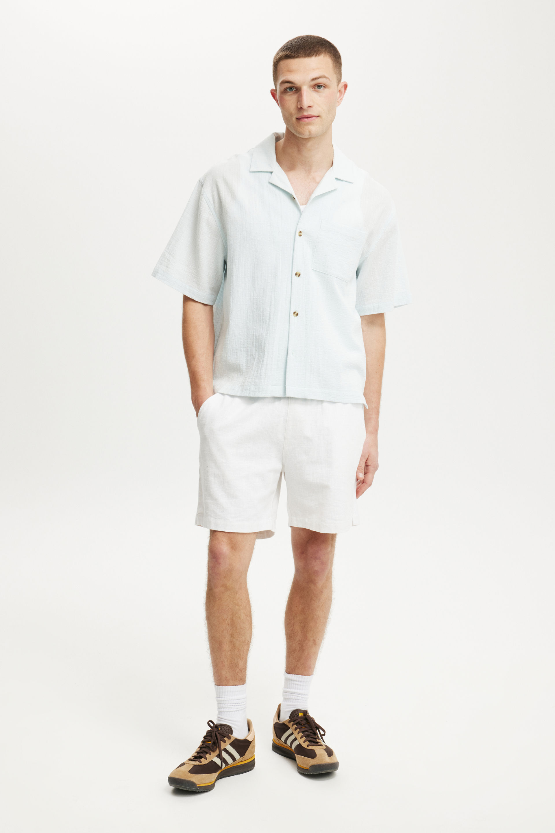 8571-riviera-box-fit-short-sleeve-shirt-sky-blue-1.jpg