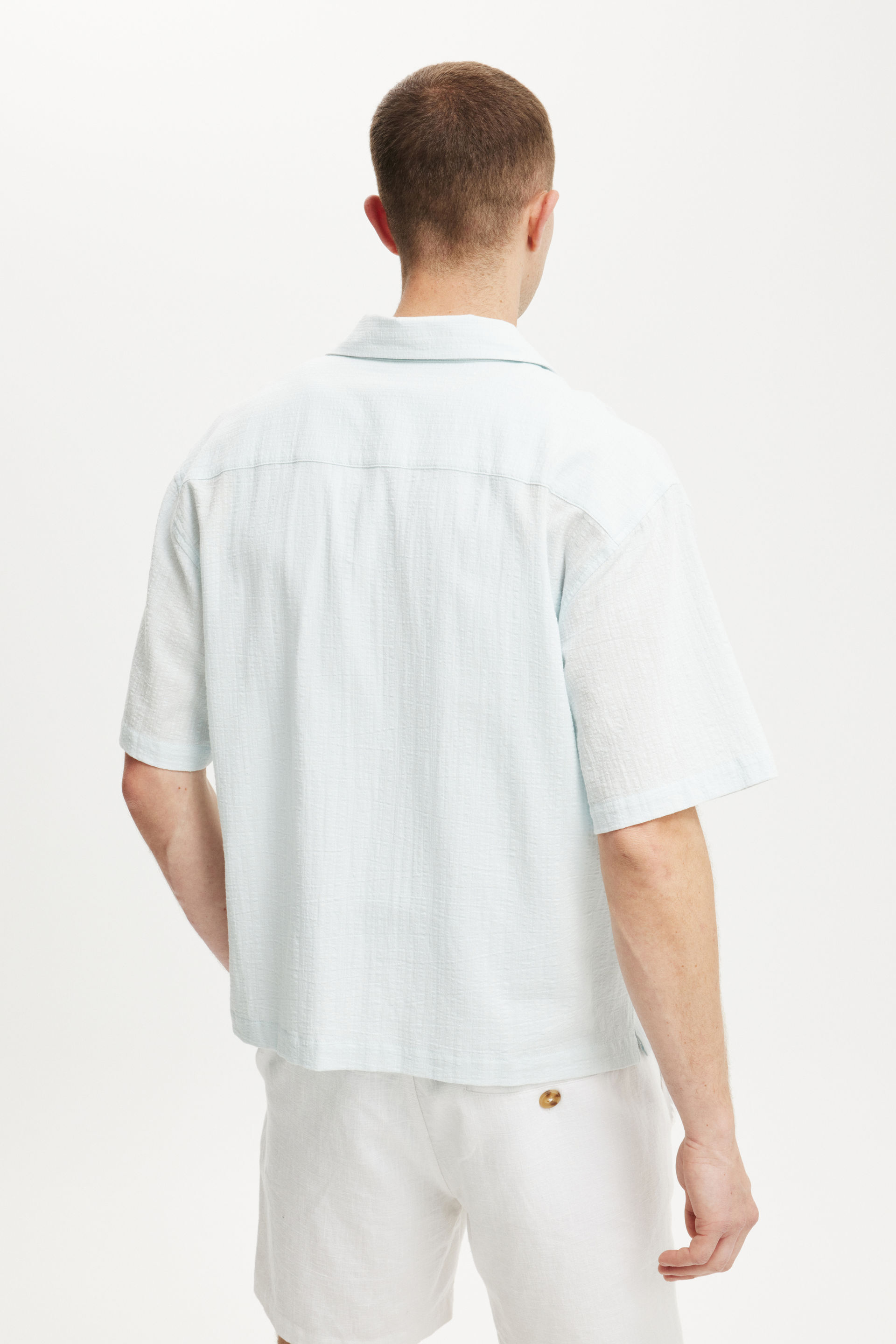 8571-riviera-box-fit-short-sleeve-shirt-sky-blue-1.jpg