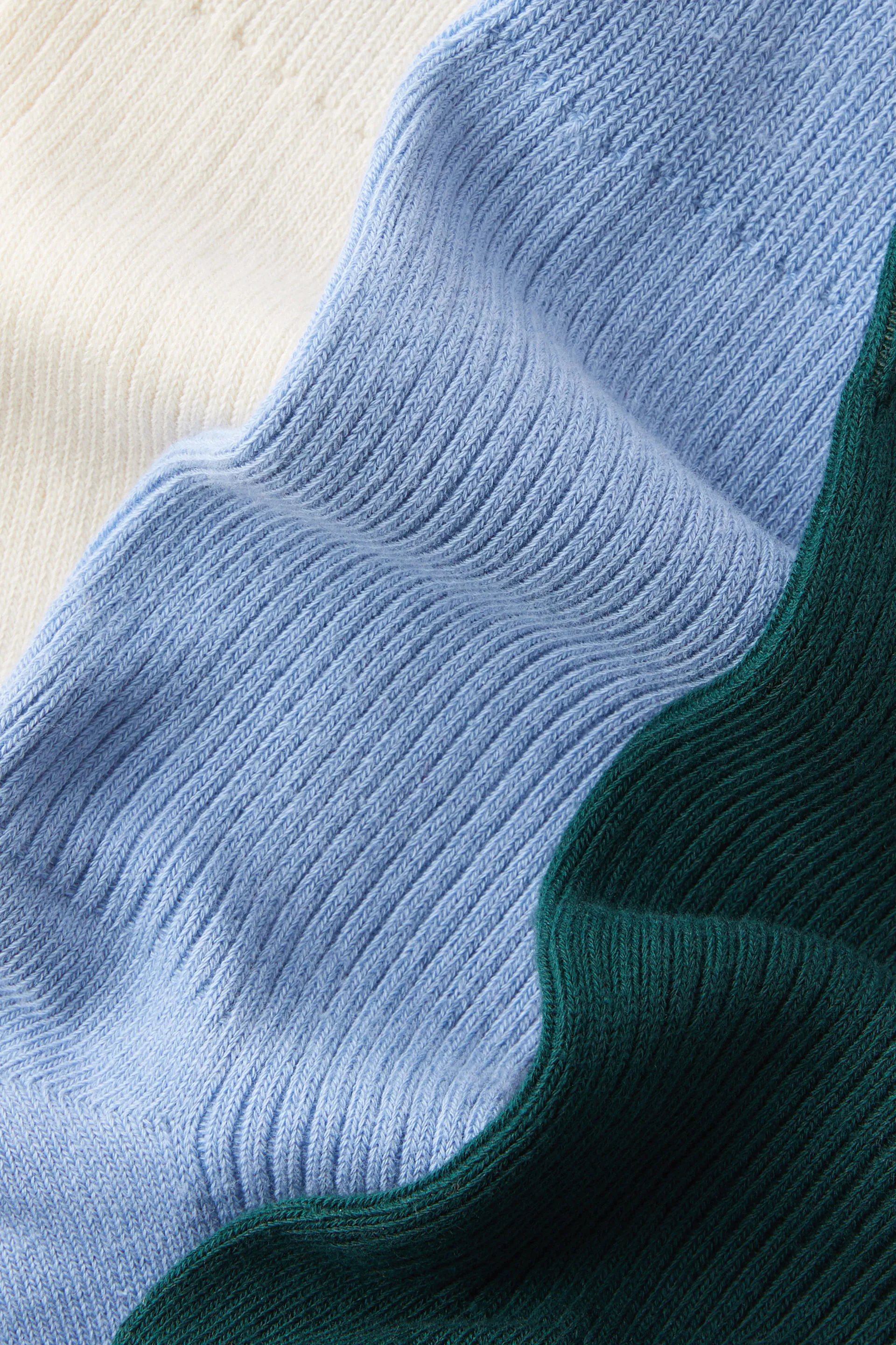 8587-3-pack-easy-socks-bone-dusty-blue-pineneedle-1.jpg