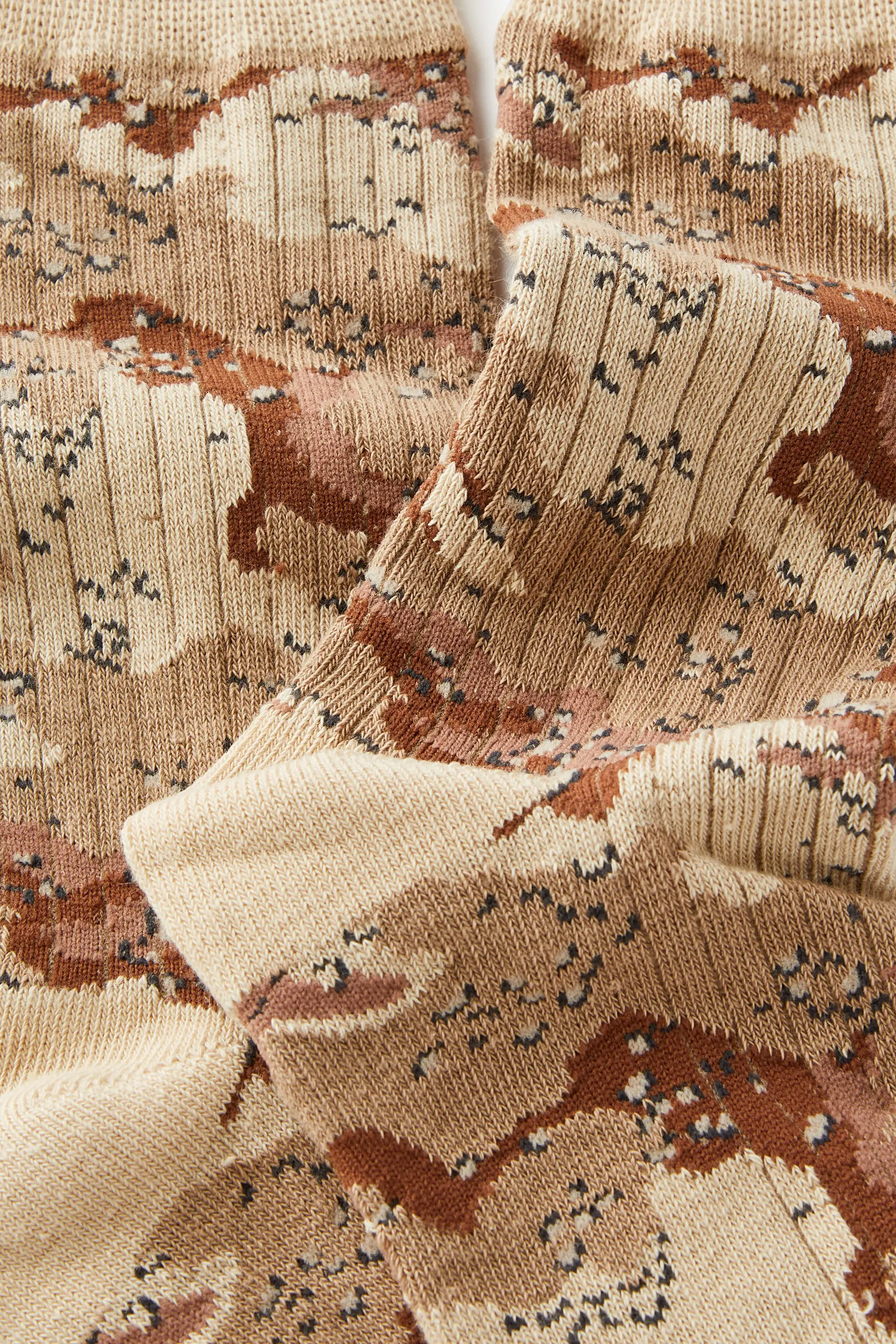 8682-fashion-sock-desert-camo-1.jpg