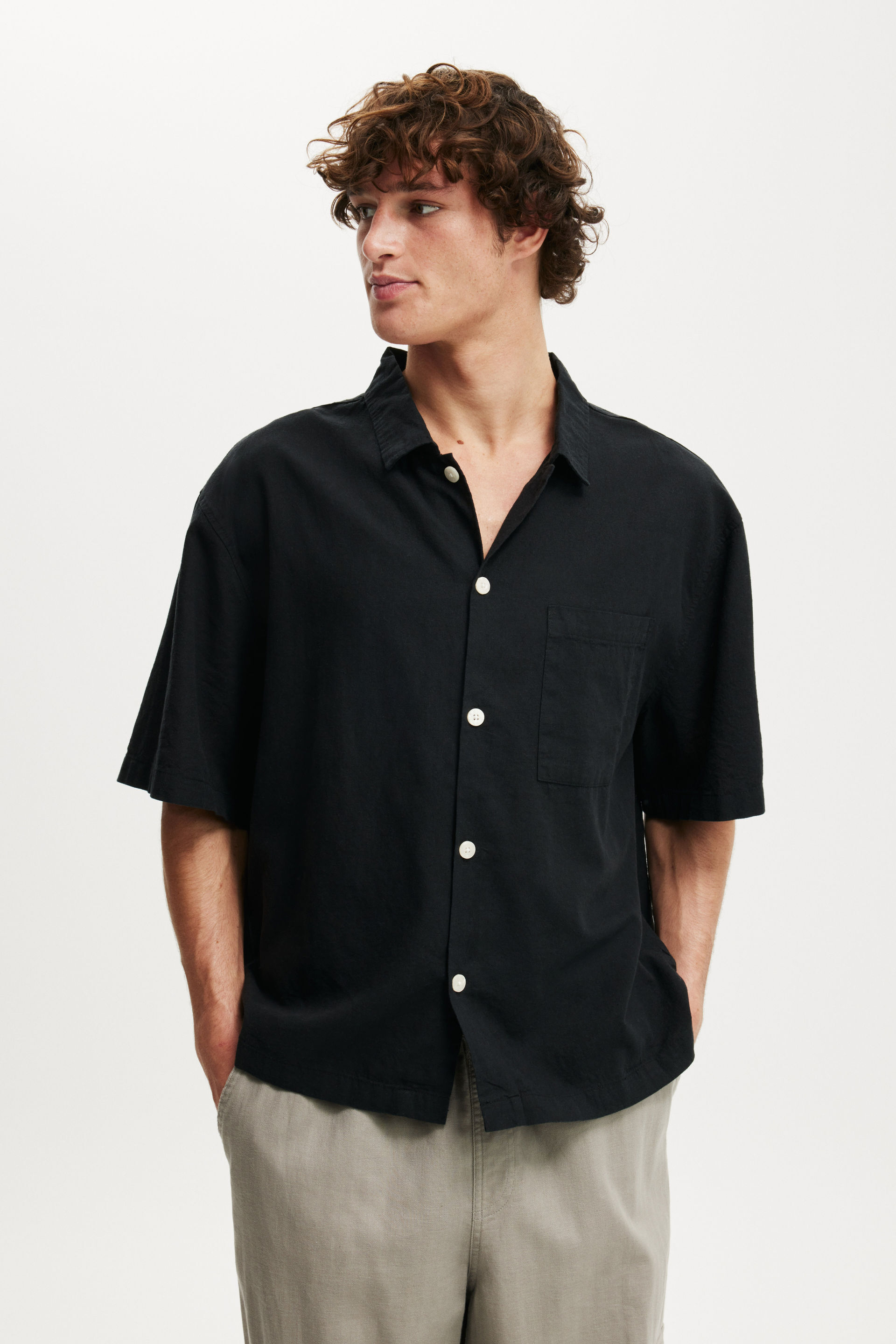 Eli Linen Blend Short Sleeve Shirt textured black