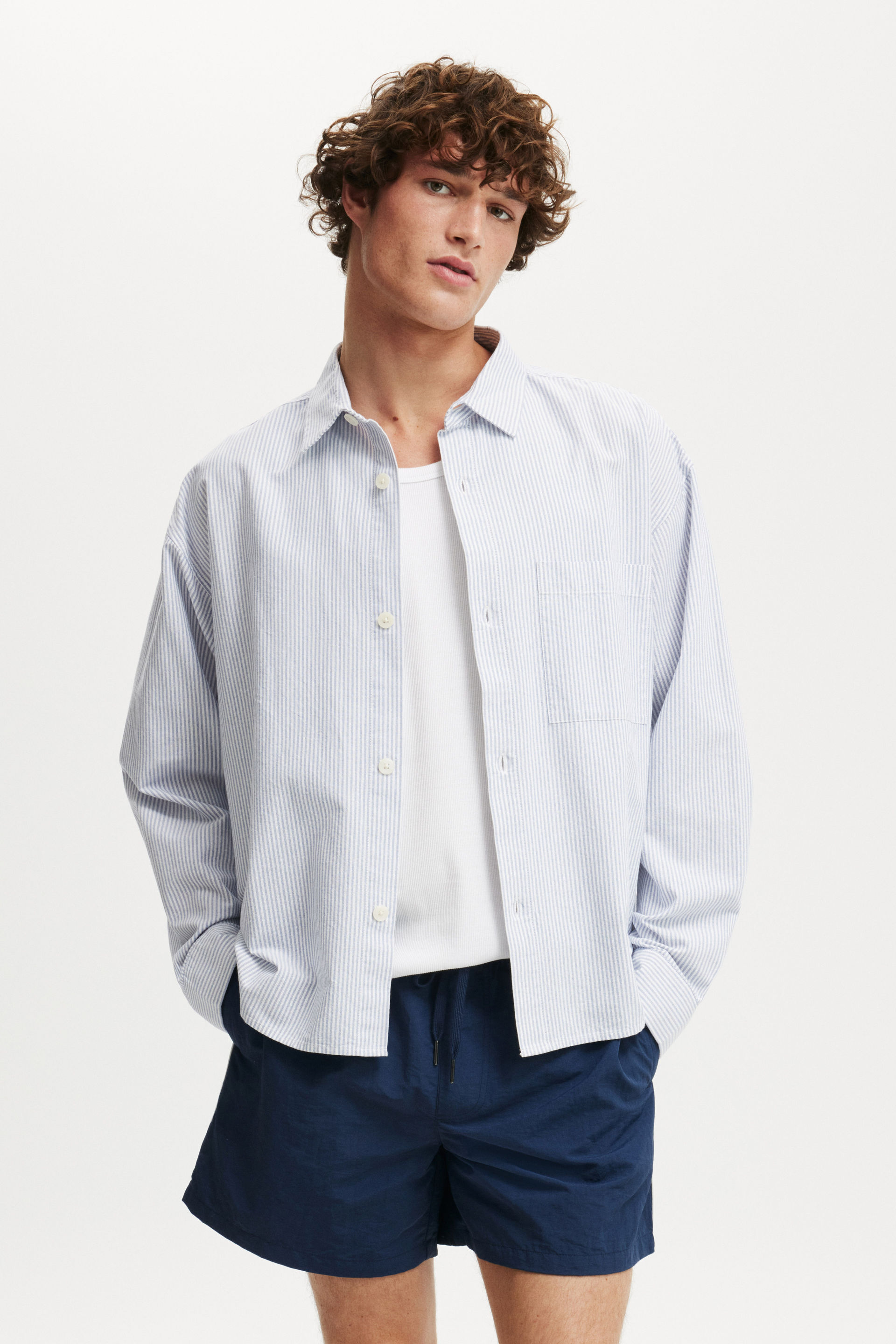 8789-everyday-short-navy-piping-1.jpg