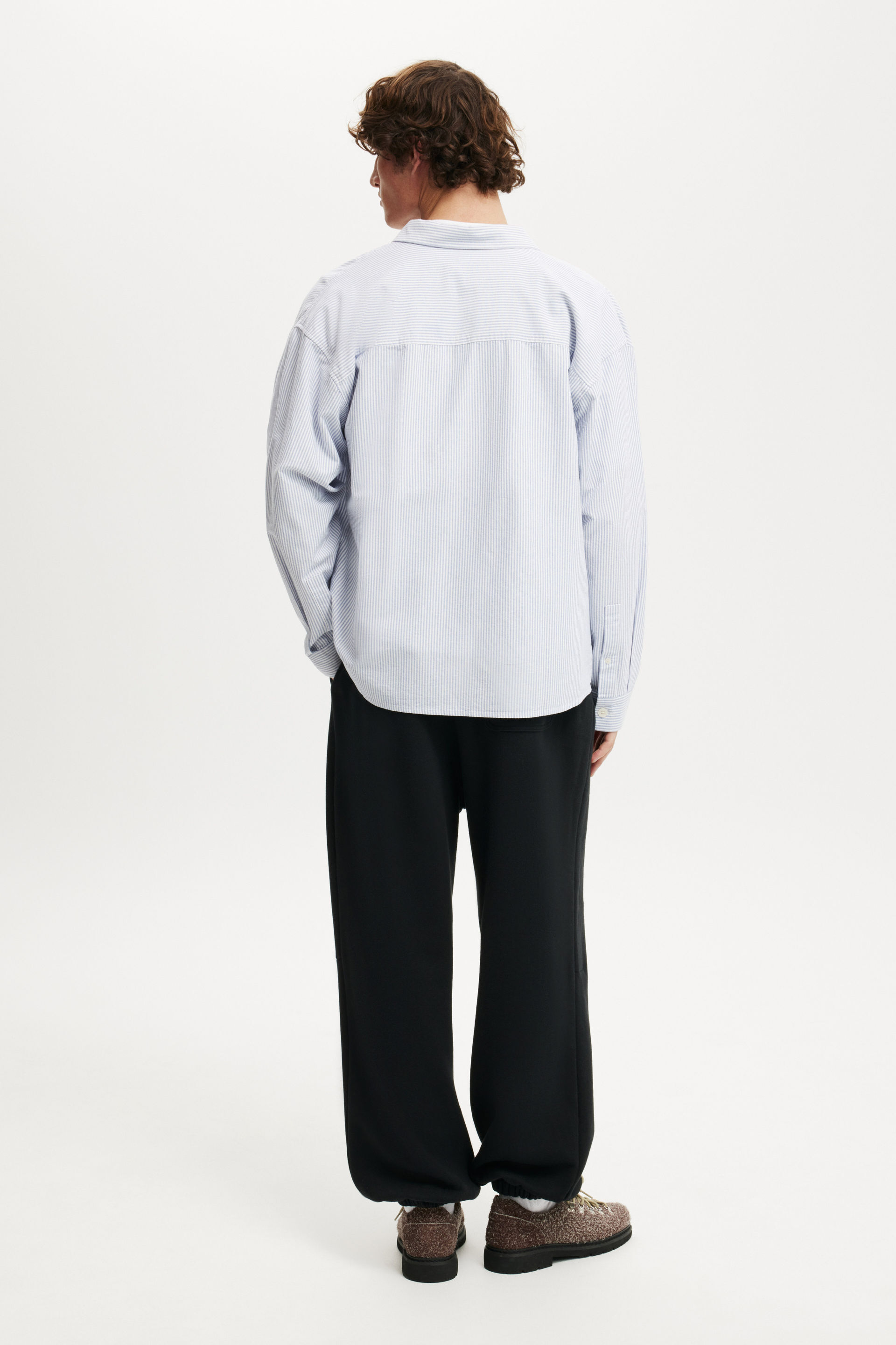 8811-super-baggy-cuffed-sweatpant-black-1.jpg