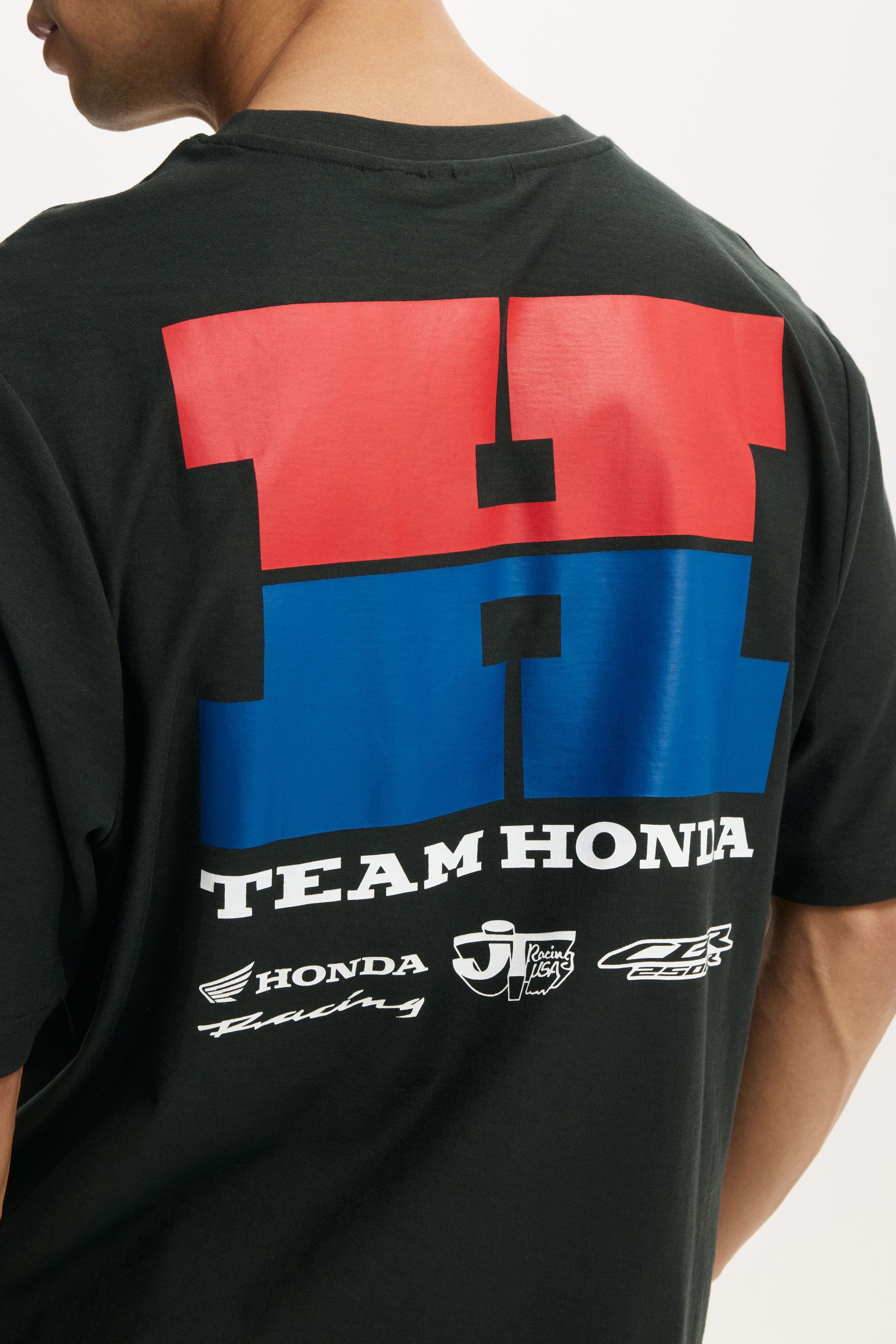 8859-cropped-fit-honda-x-jt-racing-t-shirt-lcn-hon-washed-black-honda-hrc-racing-1.jpg