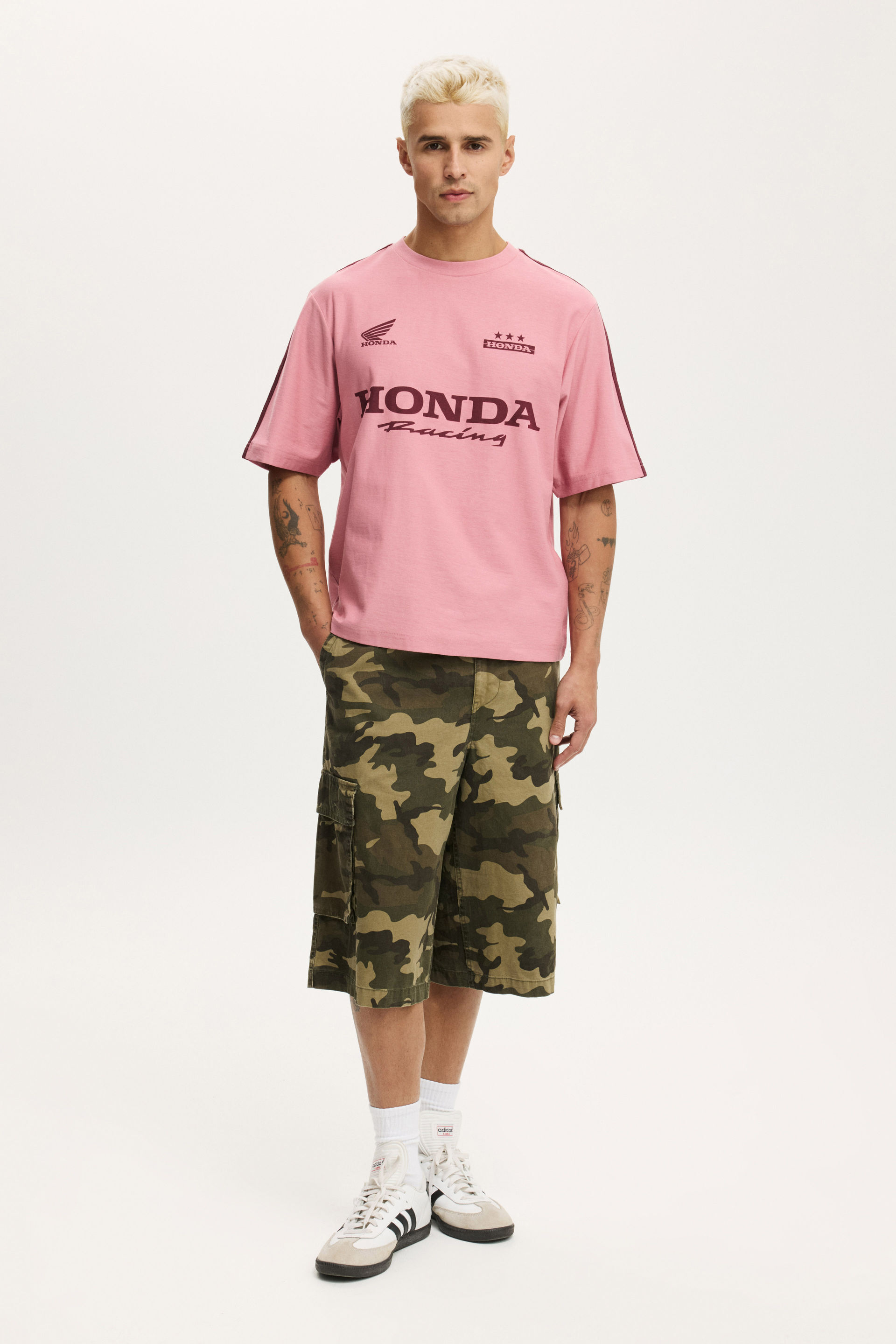 8865-cropped-fit-honda-x-jt-racing-t-shirt-lcn-hon-vintage-rose-honda-racing-1.jpg