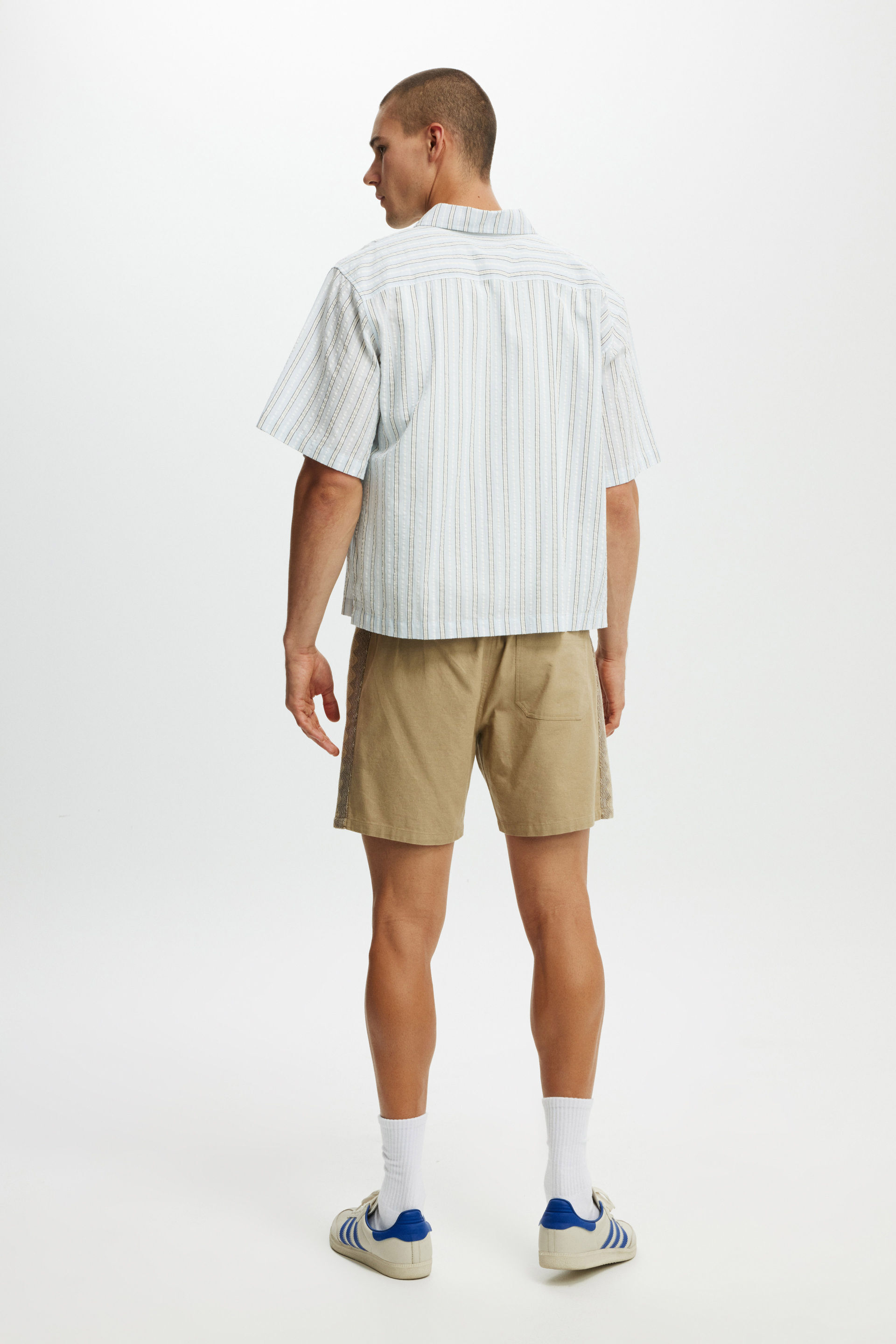 8967-easy-short-camel-panel-1.jpg