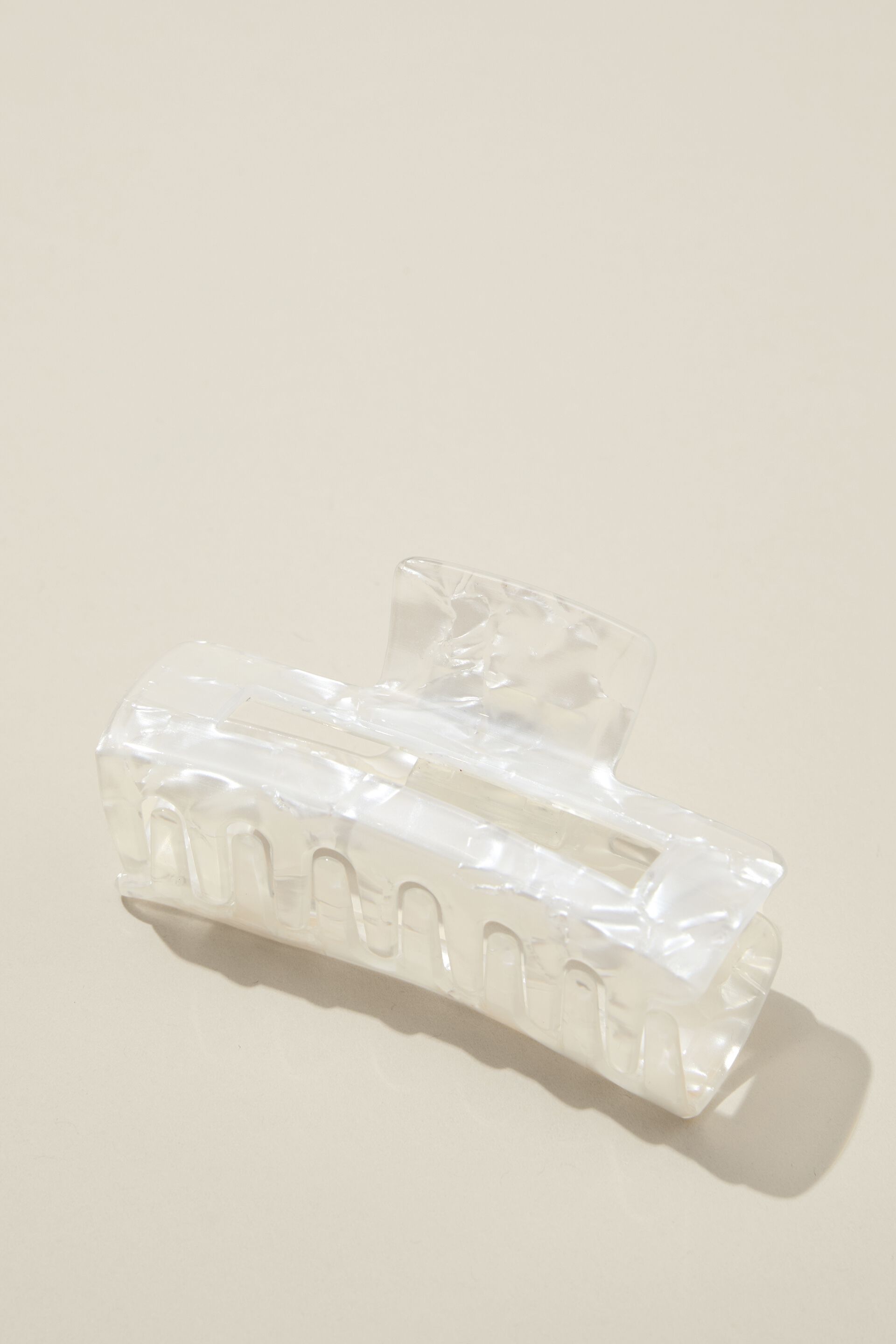 Amber Hair Claw bright white marble