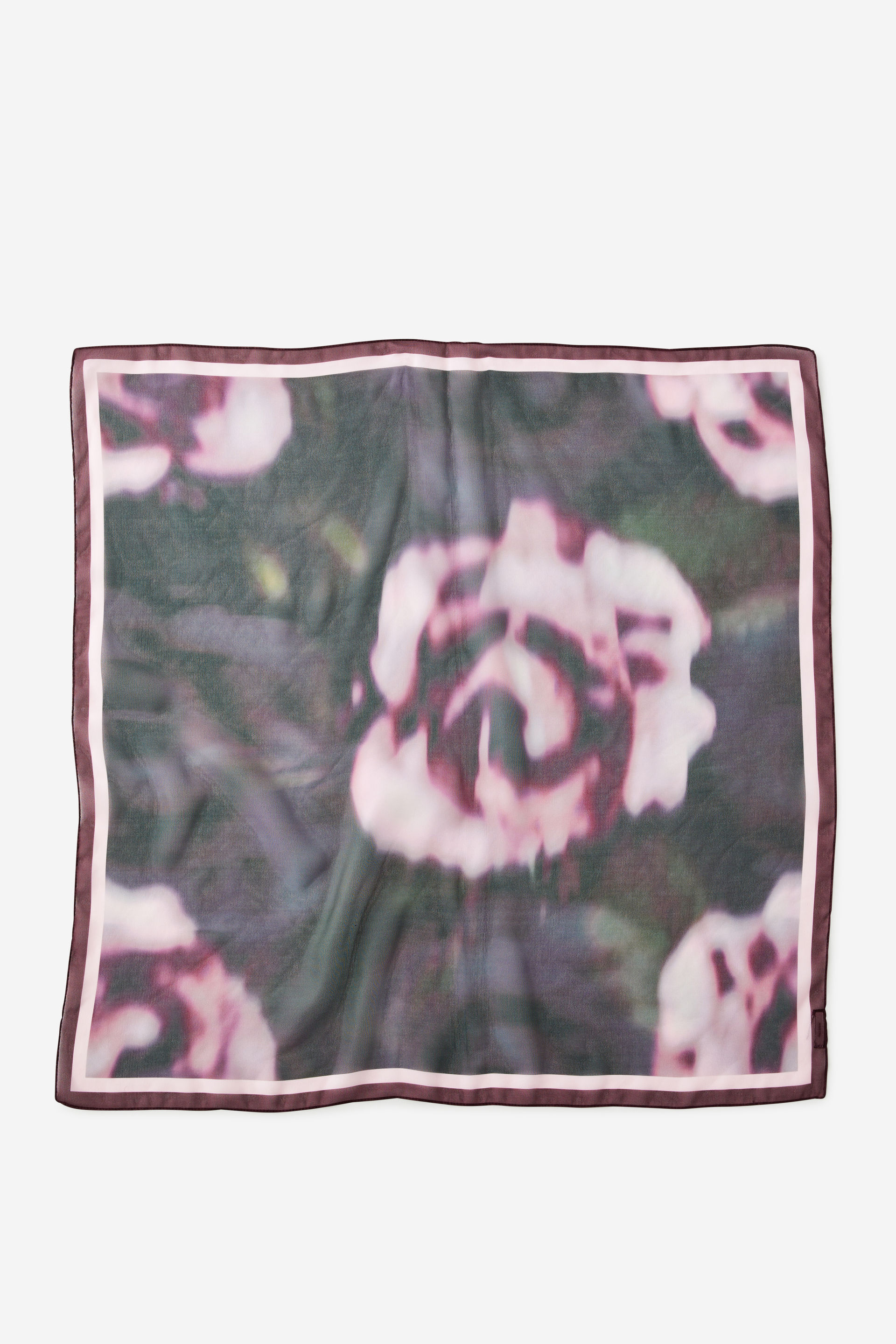 9289-knot-your-everyday-scarf-blurred-floral-deep-pomegrante-1.jpg