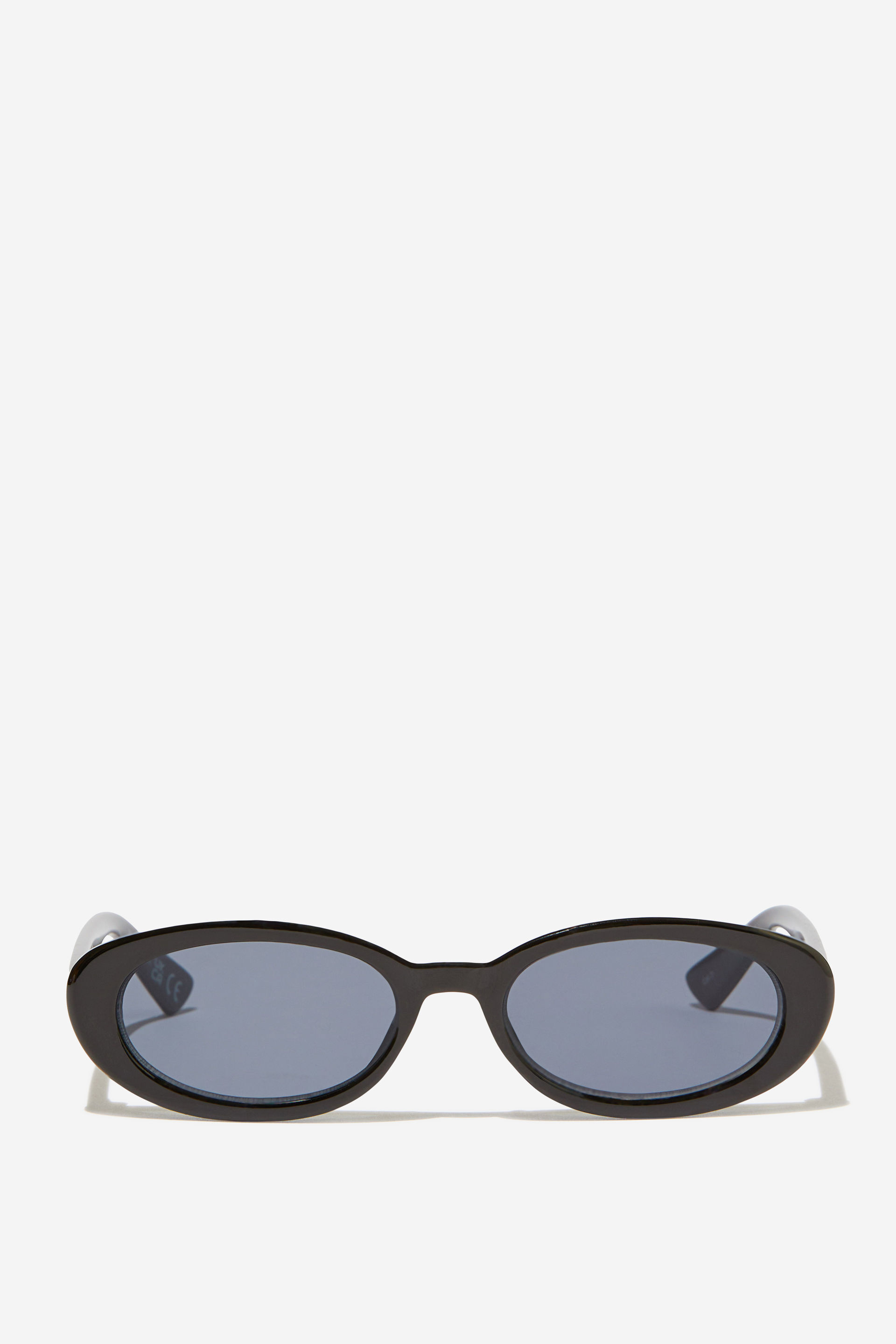 9366-ophelia-oval-sunglasses-black-1.jpg