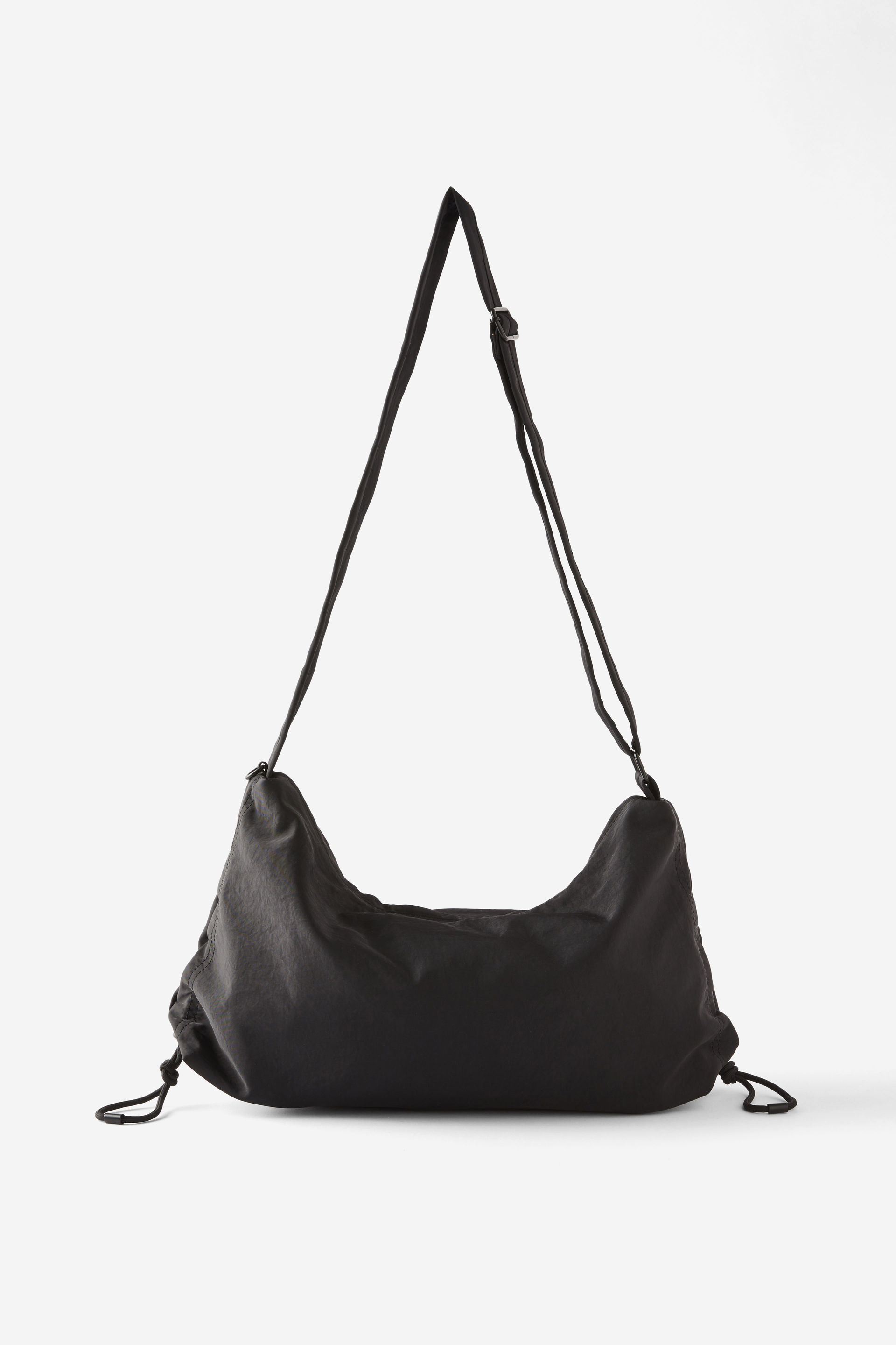 9415-maddie-crossbody-bag-black-1.jpg
