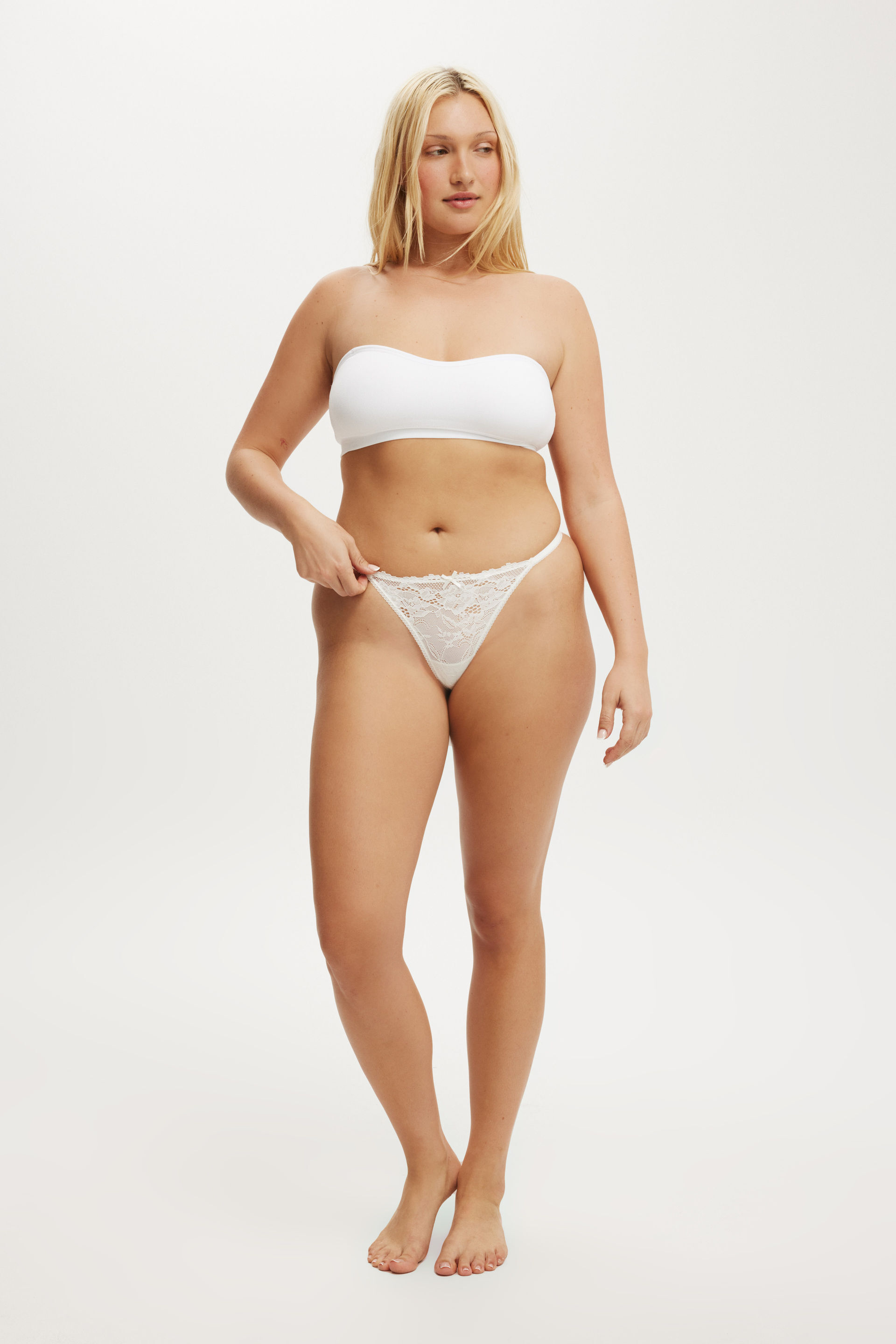 Seamless Sweetheart Padded Bandeau (r) white